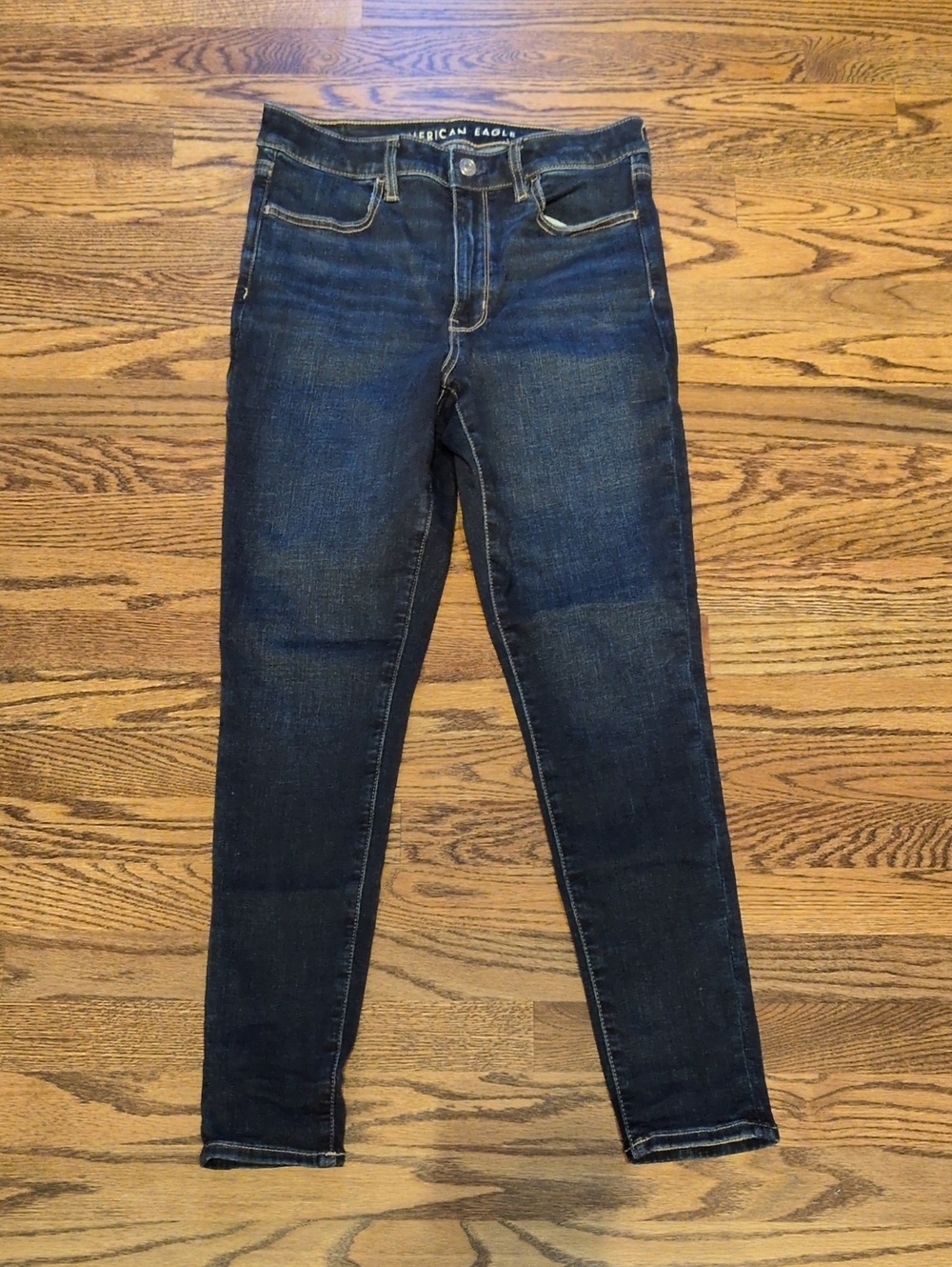American Eagle Super High Rise Skinny Jeans Size 6